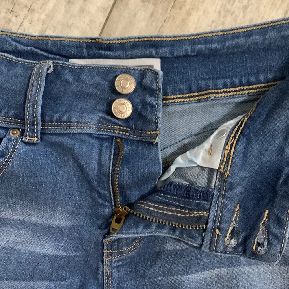 YMI mid rise jean shorts